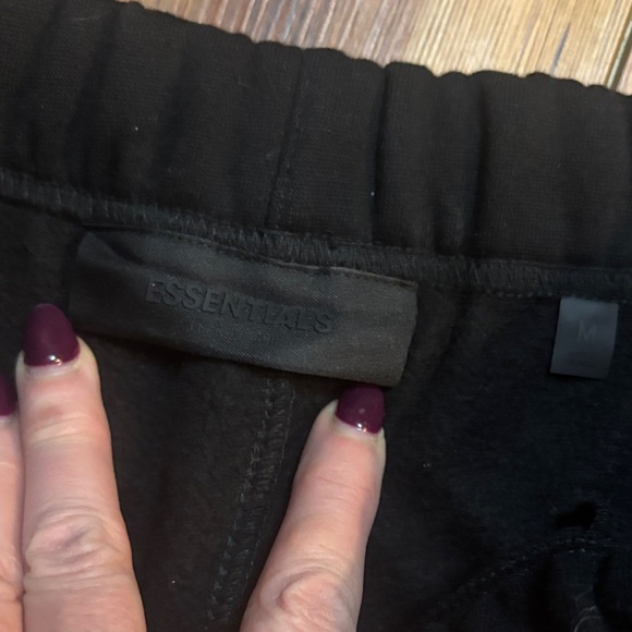 Fear of God Essentials Black Sweatpants Medium 80% cotton - Picture 4 of 7